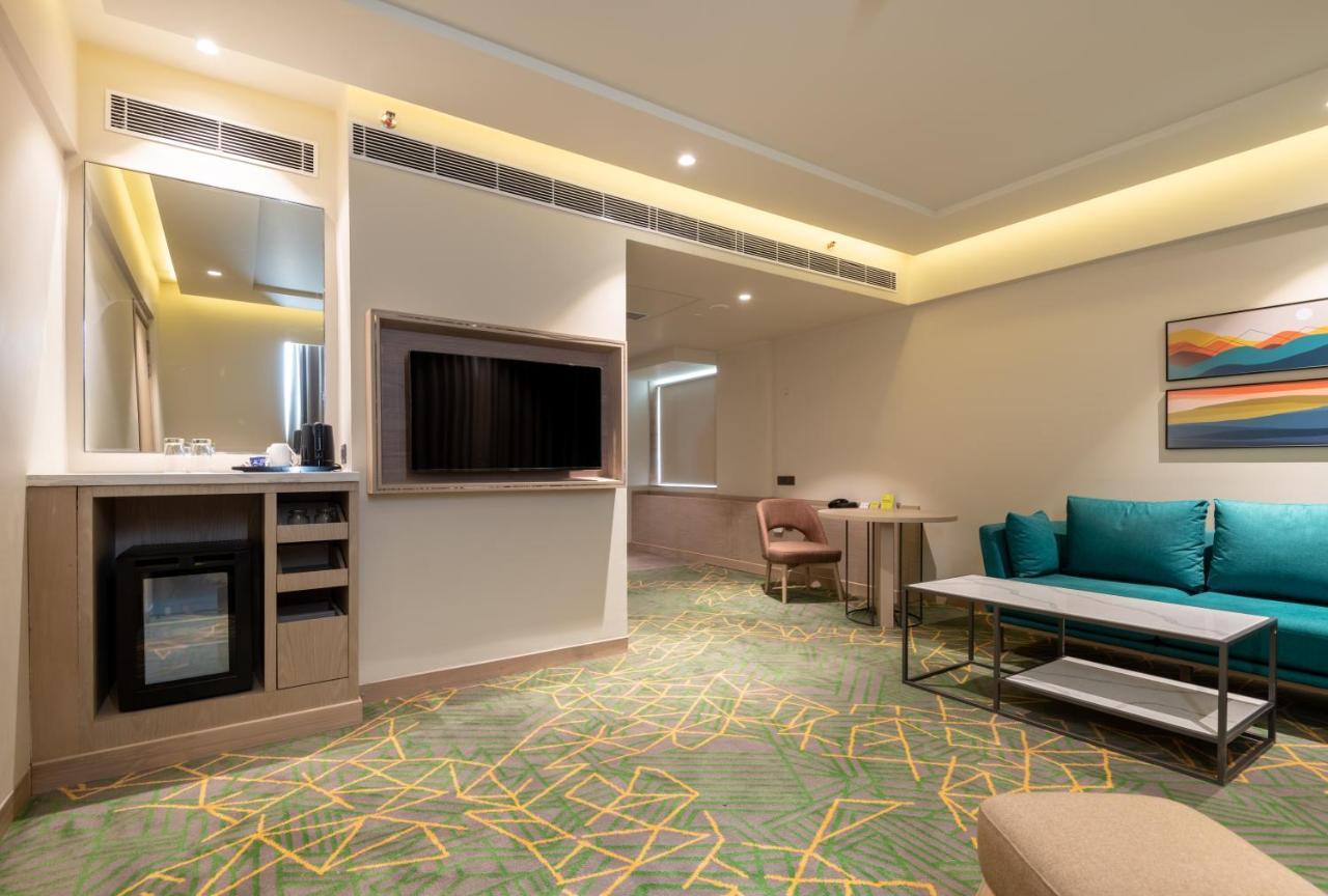 Holiday Inn Katra Vaishno Devi By Ihg Экстерьер фото